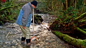 Tabs bravely kick sampling in December 2008. People were chipping dogs off lamposts as we left the village. 